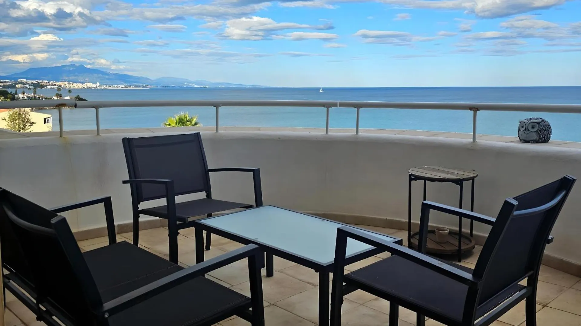 Lica Homes Sinfonia De Mar Estepona 0*,